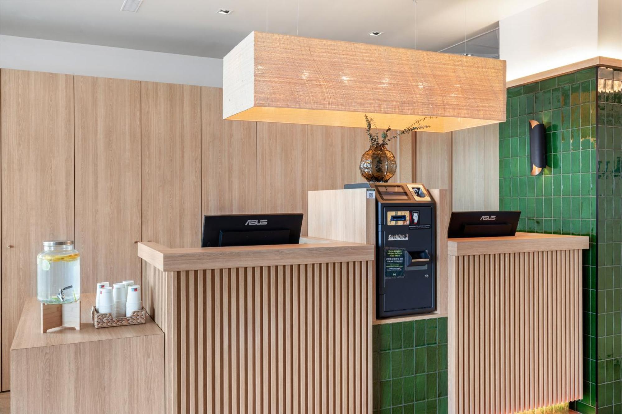 B&B Hotel Мурсия Экстерьер фото